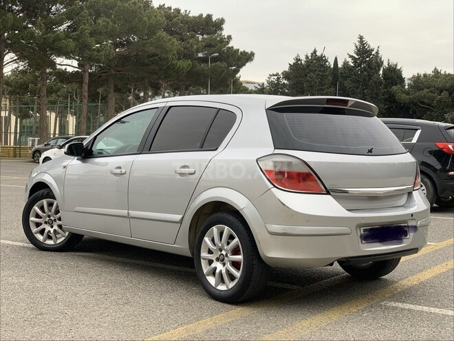 Opel Astra-3