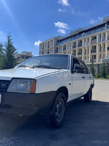 LADA (VAZ) 21099-4