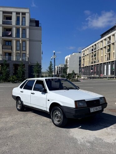 LADA (VAZ) 21099-1
