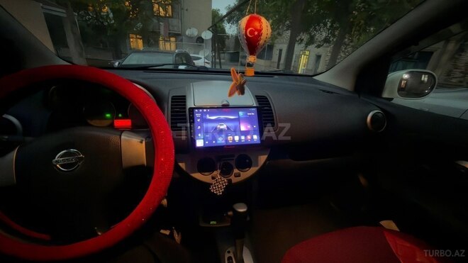 Nissan Note-2