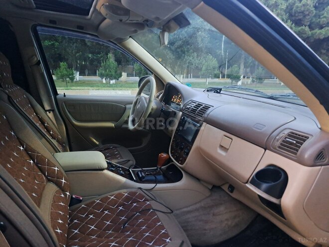 Mercedes ML 320-12
