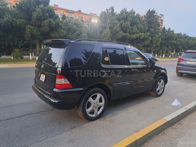 Mercedes ML 320-16