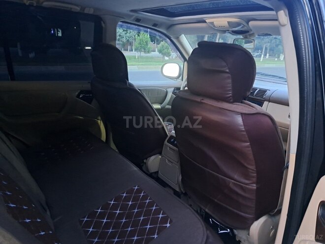 Mercedes ML 320-9