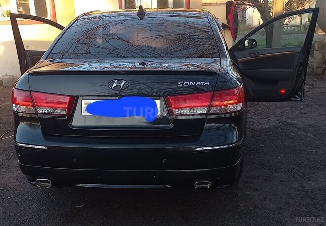 Hyundai Sonata-2