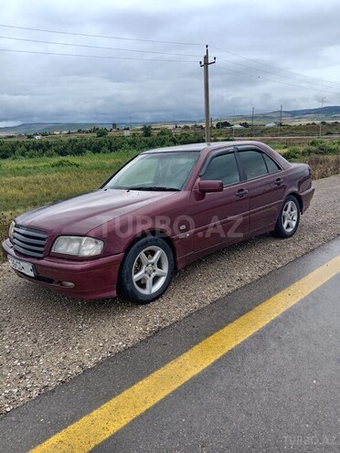 Mercedes C 180-6