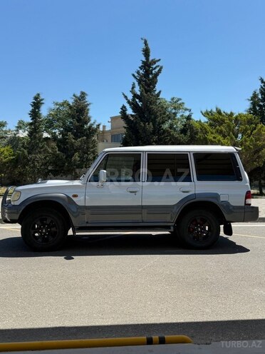 Hyundai Galloper-4