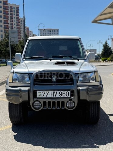Hyundai Galloper-1