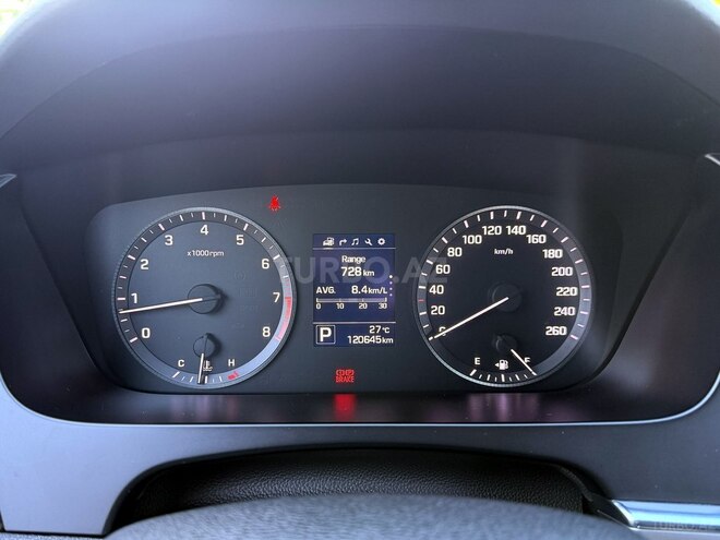 Hyundai Sonata-11