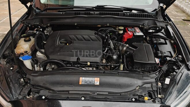 Ford Fusion (North America)-8