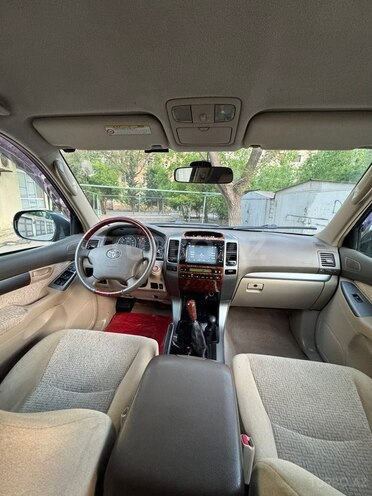 Toyota Land Cruiser Prado-9