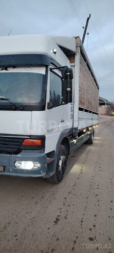 Mercedes Atego 1323-8