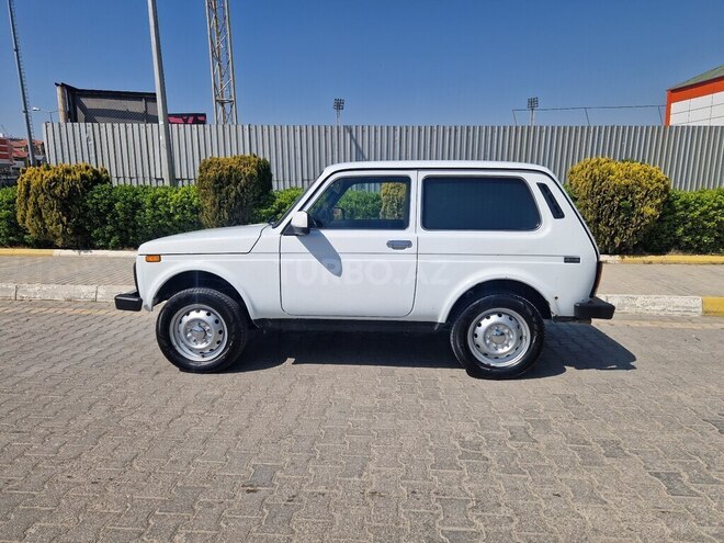 LADA (VAZ) Niva-7