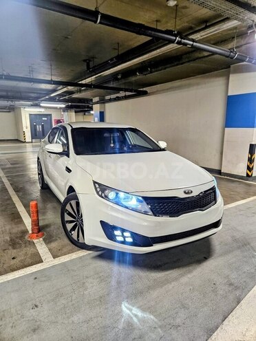 Kia Optima-2