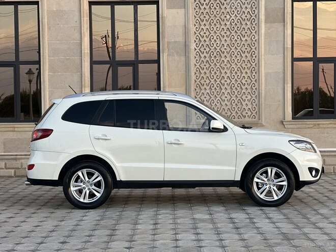 Hyundai Santa Fe-7