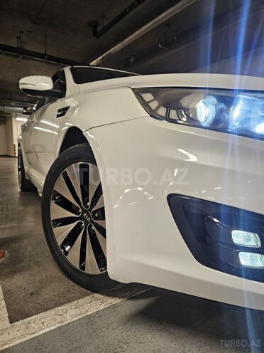 Kia Optima-3