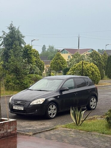 Kia Ceed-11