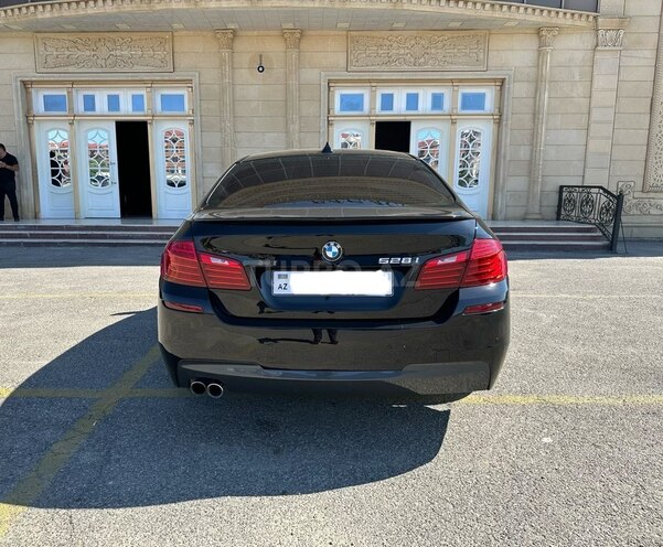 BMW 528-4