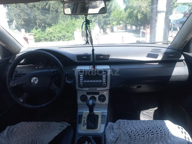 Volkswagen Passat-4