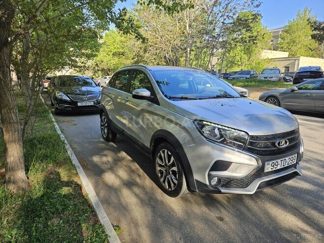 LADA (VAZ) XRAY-3