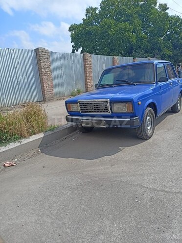 LADA (VAZ) 2107-1