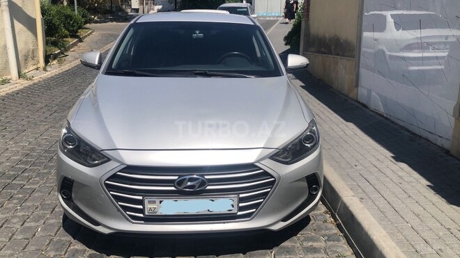 Hyundai Avante-4