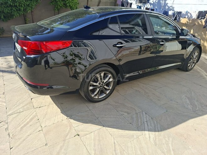 Kia Optima-3