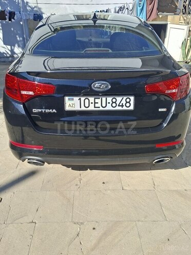 Kia Optima-2