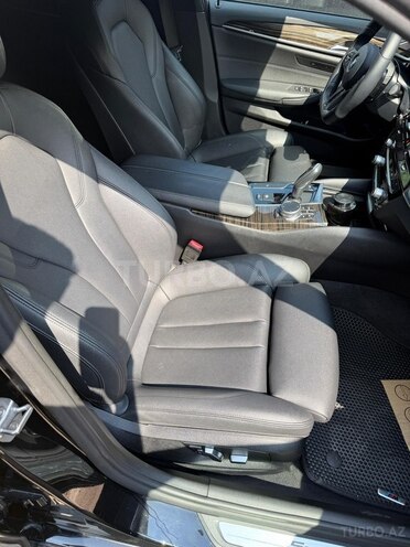 BMW 530-13