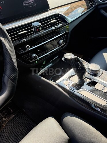 BMW 530-14