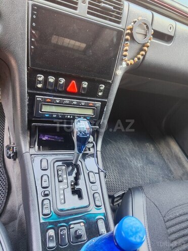 Mercedes E 280 4MATIC-9