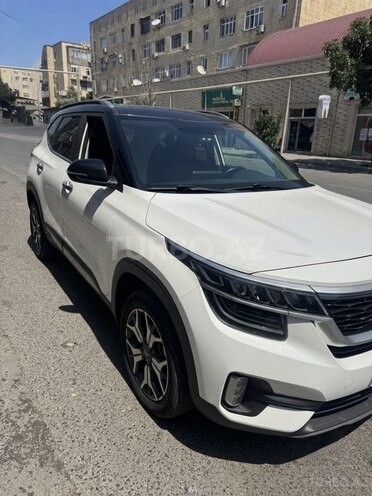 Kia Seltos-3