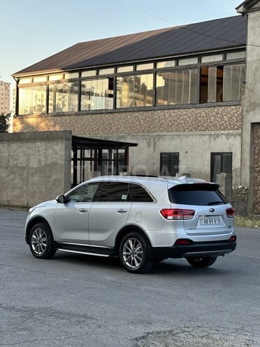 Kia Sorento-6