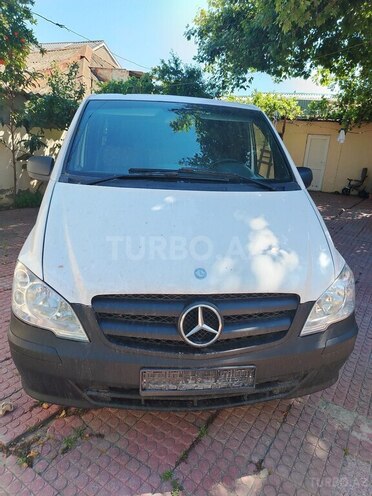 Mercedes Vito 111 CDI-13