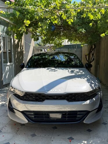 Kia K5-1