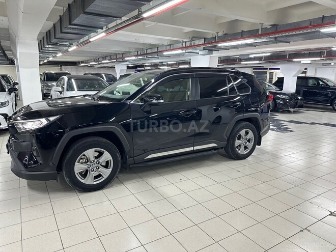 Toyota RAV4-4
