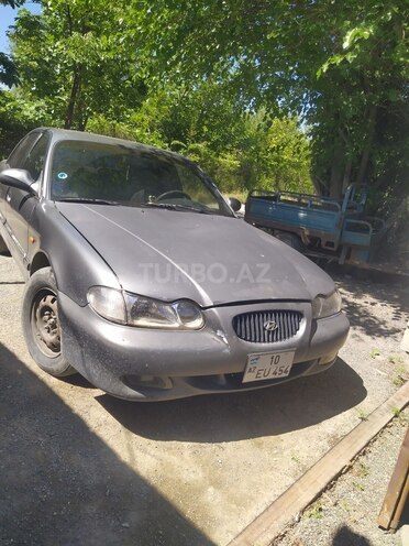 Hyundai Sonata-1