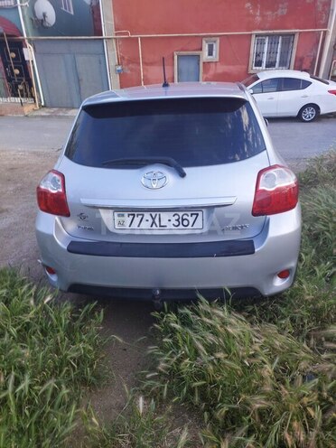 Toyota Auris-9