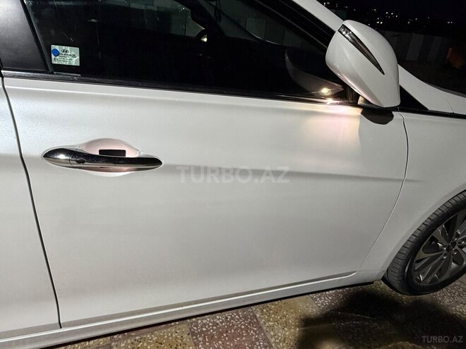 Hyundai Sonata-7
