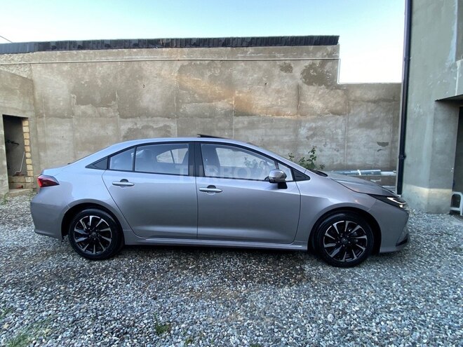 Toyota Corolla-8