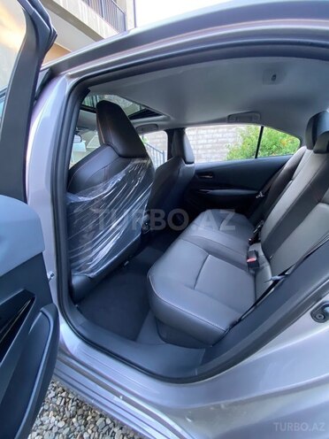 Toyota Corolla-11