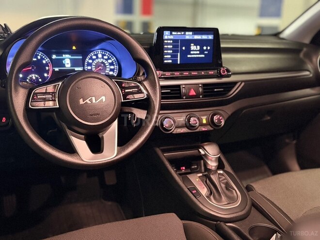 Kia Forte-3
