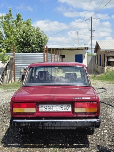 LADA (VAZ) 2107-4