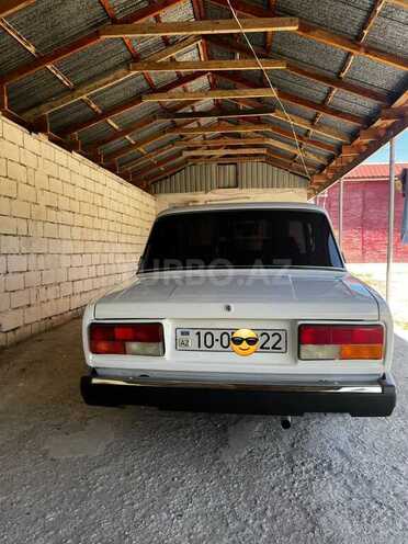 LADA (VAZ) 2107-2