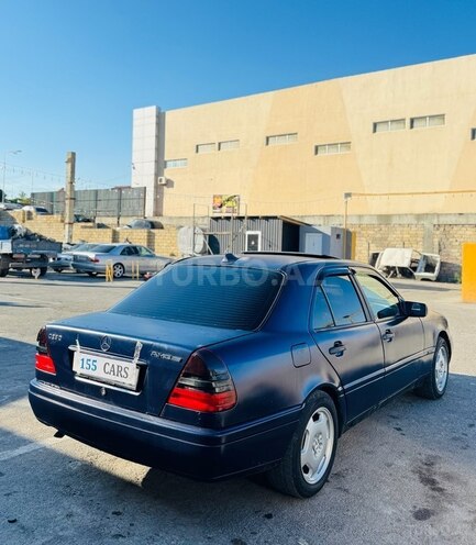 Mercedes C 180-4