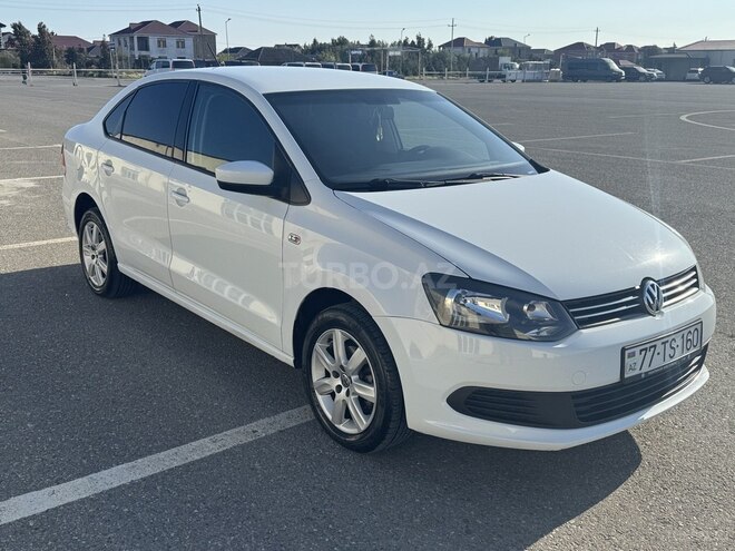 Volkswagen Polo-2