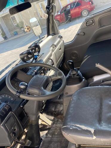 Isuzu NPR 66 L-3