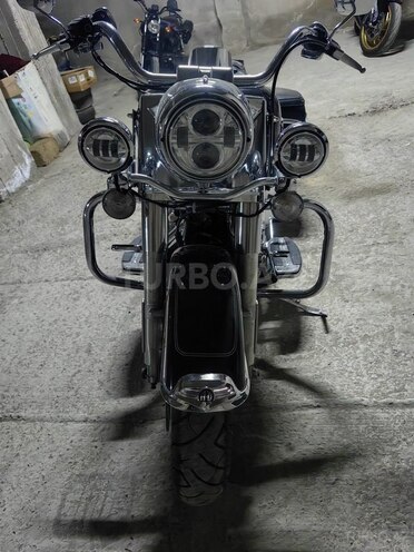 Harley-Davidson FLHR Road King-2