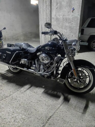 Harley-Davidson FLHR Road King-1