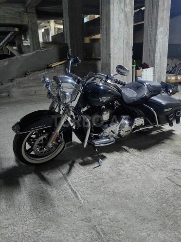 Harley-Davidson FLHR Road King-5