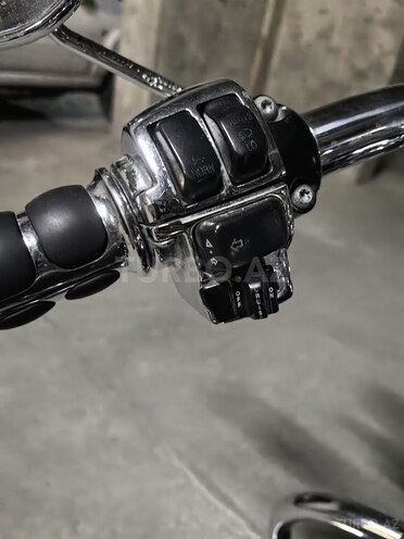 Harley-Davidson FLHR Road King-9